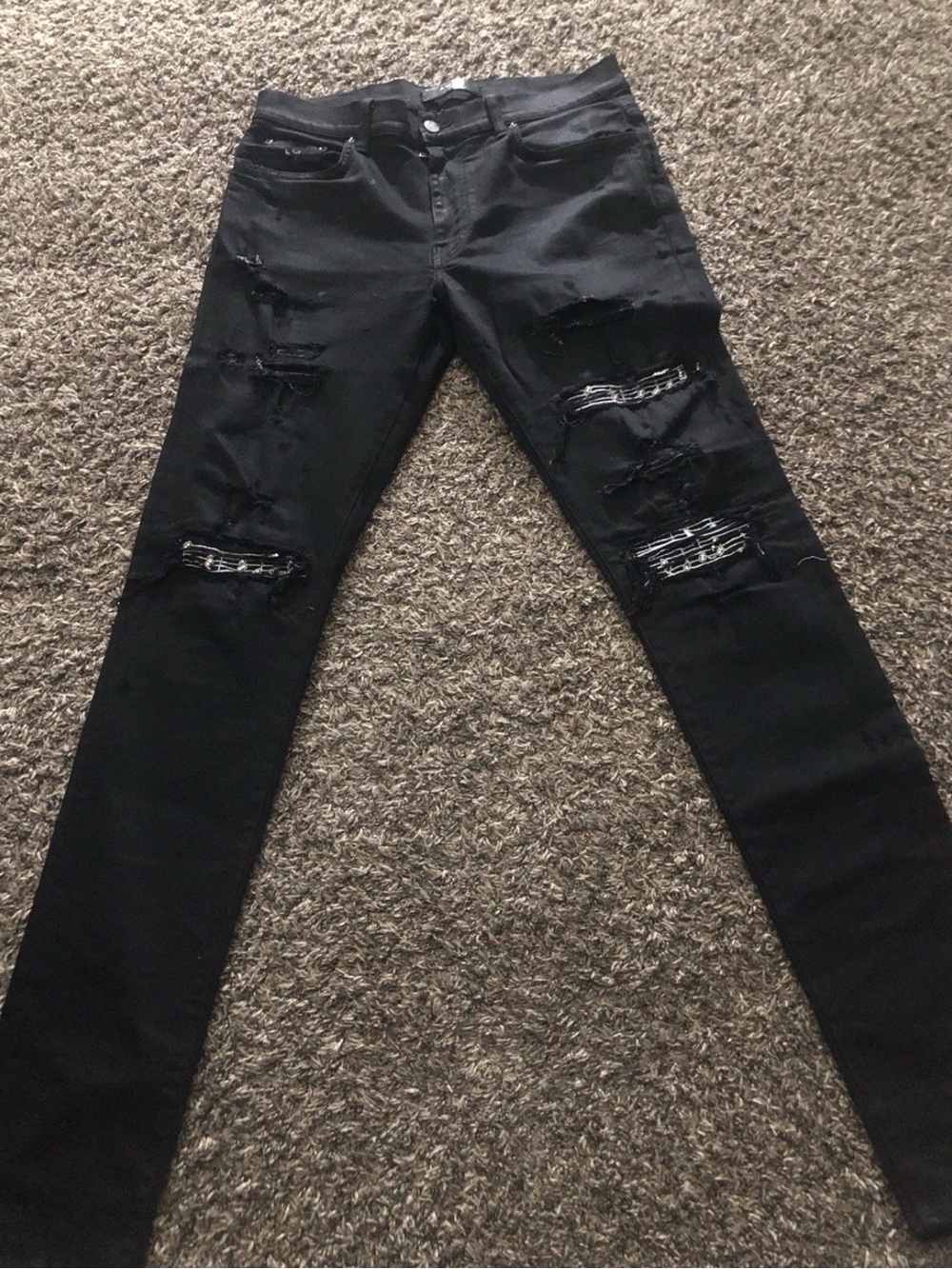 Men's Black Distressed Slim Fit Jeans
